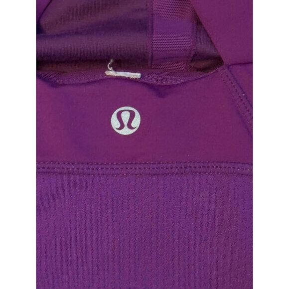 Lululemon Tank Top Cross Over in Back - Picture 3 of 5